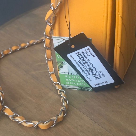 NWT Badgley Mischka Mustard Quilted Crossbody Bag - Picture 6 of 11